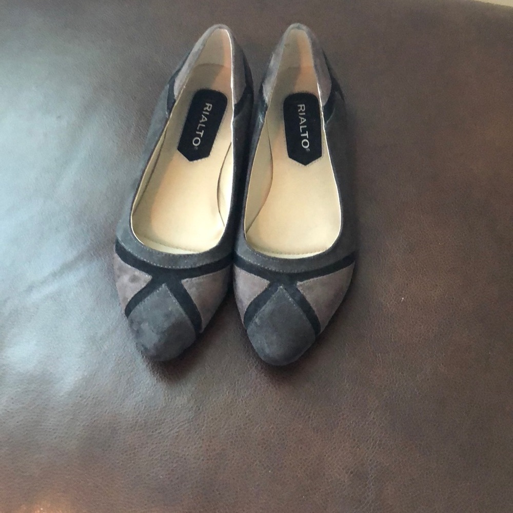Dress flats